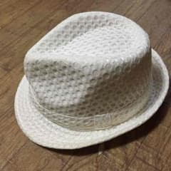 セシル ハットのサムネイル