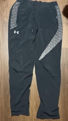 UNDER ARMOUR アンダーアーマー ロングパンツ ブラックのサムネイル
