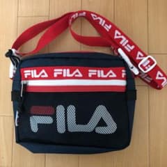 値下げ　FILA ショルダーバッグのサムネイル