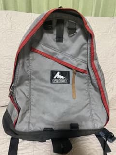 GREGORY グレゴリー USA製 デイパック 旧ロゴ グレー＆レッドのサムネイル