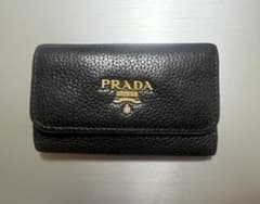 PRADAキーケースのサムネイル