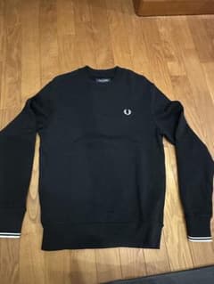 FRED PERRY ブラック クルーネックセーターのサムネイル