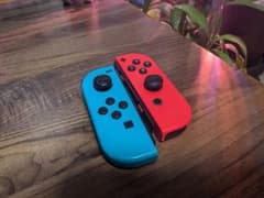 Nintendo Switch Joy-Con 青 赤 セット ジャンクのサムネイル