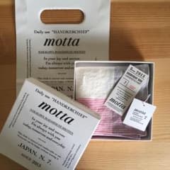 mottaのハンカチのサムネイル