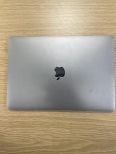 HMGさん専用　APPLE MacBook Proディスプレイ2019年モデルのサムネイル