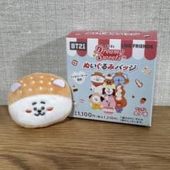 패밀리 마트 한정 BT21 봉제 장난감 배지 RJ
