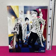ユーリ!!! on ICE キャンバスアート - - メルカリ