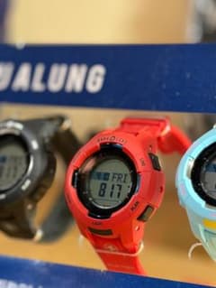 ダイブコンピューター】AQUALUNG カルムプラス 2023限定RED - メルカリ