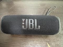 JBL FLIP6 ポータブルスピーカー 本体　ブラックのサムネイル