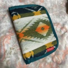 むぎ様専用♪チチカカ 二つ折り財布のサムネイル