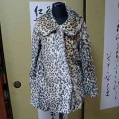 [[ゆ様専用]]クリーニング済み★KATIEヒョウ柄アウターのサムネイル