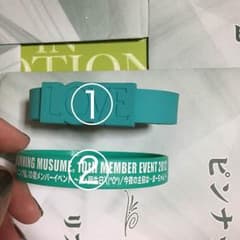 【まる様9/9までお取り置き】佐藤優樹 リストバンドのサムネイル