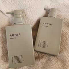 AKNIR アクニー 薬用へアシャンプー・トリートメント セットのサムネイル