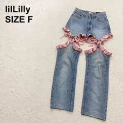 リルリリー　カットアウトリメイクデニムパンツ　一点物　ヴィンテージ（1014） リルリリー カットアウトリメイクデニムパンツ 一点物 ヴィンテージ
