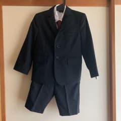 男の子 フォーマルスーツ　COMME CA DU MODEのサムネイル
