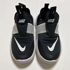 AA様専用NIKE（ナイキ）キッズスニーカーのサムネイル
