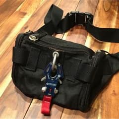 TOUGH★ショルダーバッグ ブラックのサムネイル
