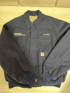 カーハート  ジャケット　L  週末割引❗️のサムネイル