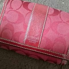 COACHの折り財布のサムネイル