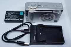 【動作品】FUJIFILM FinePix F11 デジタルカメラのサムネイル