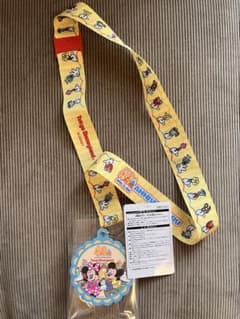 東京ディズニーランド43周年 トゥーンタウン ネックストラップ 非売品