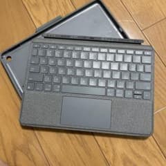 Logitech Combo Touch iPadケース - メルカリ