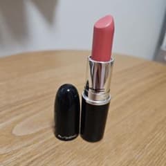 MAC ラスターガラスリップスティック　セルアウトのサムネイル