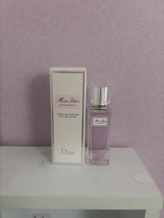 Miss Dior パルファン ローラーのサムネイル