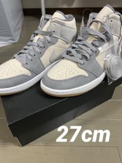 【専用】NIKE エアジョーダン1のサムネイル