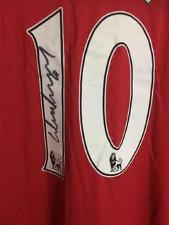 【直筆サインユニ】ウェインルーニー(Manchester United)のサムネイル