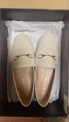 COACH レディース ローファー ホワイトのサムネイル