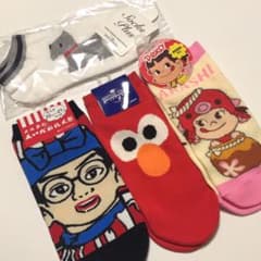 新品⭐︎靴下　4点セット【新品】レディース ・ユニバ・ペコちゃんのサムネイル