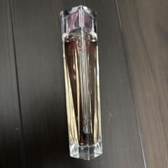 ESCADA SENTIMENT オードトワレ 香水のサムネイル