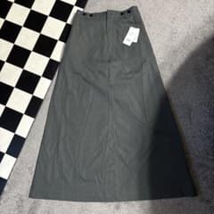 &.NOSTALGIA グレー ロングスカートタグ付のサムネイル