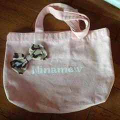 らら様専用♡ニーナミュウLOGOバックのサムネイル