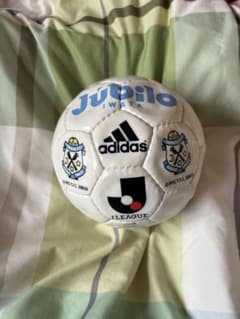 ジュビロ磐田 サイン入り adidas サッカーボール - メルカリ