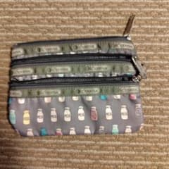 LeSportsac ミルク瓶プリントポーチのサムネイル