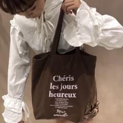 miro amurette フリルブラウスのサムネイル