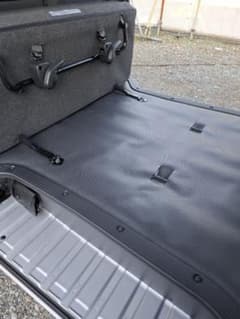 新車取り外し 200系ハイエース荷台カーペット - メルカリ