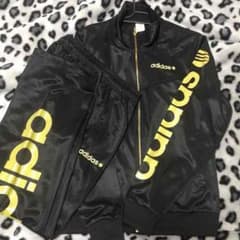 adidasジャージのサムネイル