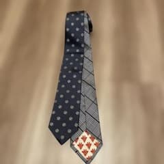 giraffe シルク100% リバーシブルネクタイ　ツインタイのサムネイル