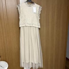 新品タグ付き　Lutique レース ノースリーブ ロングワンピース　結婚式のサムネイル