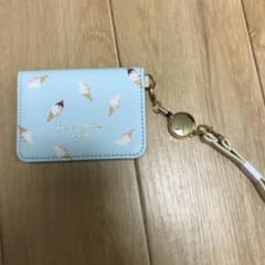 パスケース ゆめかわいいのサムネイル