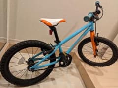 ヨツバサイクル ラムネブルー 18インチのサムネイル