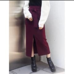 MURUA ペンシルスカート ベルベットのサムネイル