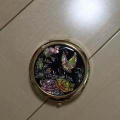 値下げ！フェイスパウダーコンパクト⭐️新品未使用のサムネイル
