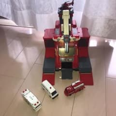 お値下げしました‼️トミカ　ハイパーレスキュー03のサムネイル