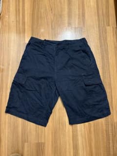 Brandy Melville カーゴショートパンツ ブラックのサムネイル