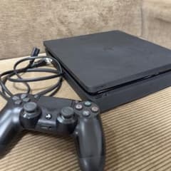 PlayStation 4(CUH-2000B)1TB HDDコントローラー付きのサムネイル
