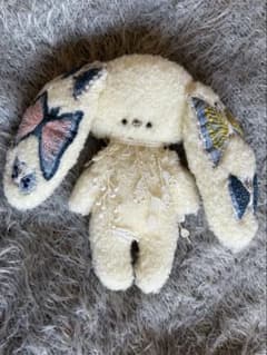 うさぎ　ぬいぐるみ　ミナペルホネン　作家　天然石　シェルボタン雑貨　アンティーク